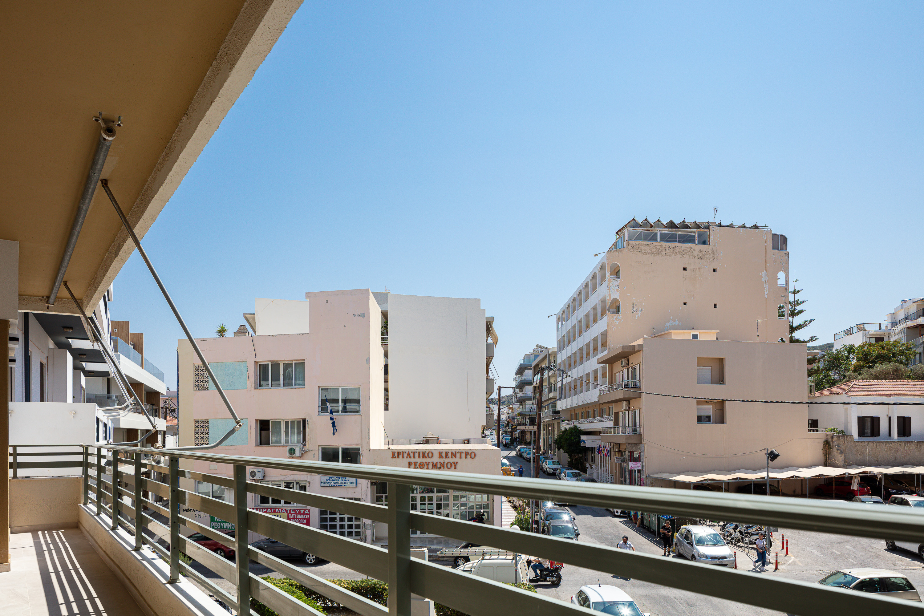 Balcony view over central Rethymno town โ vacation rental Crete
